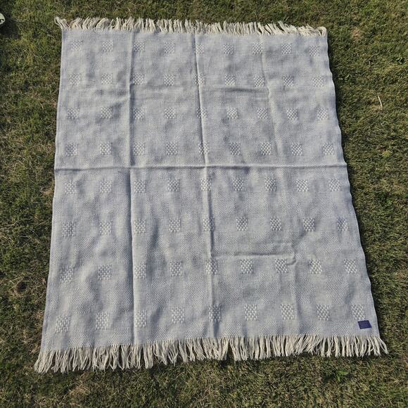 Pendleton Woven Wool Throw Blanket Robins Egg Blue and White With Fringe 60 X 75 - Picture 1 of 11